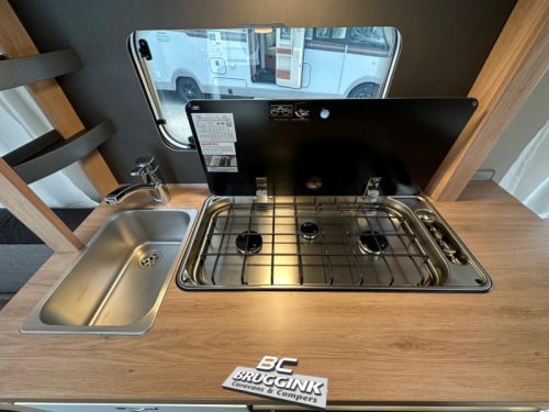 Knaus Sport 450 FU NEU! Foto: 7