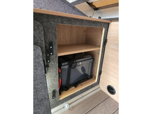 Knaus BoxDrive 680 ME posible off-grid, lleno de extras foto: 14