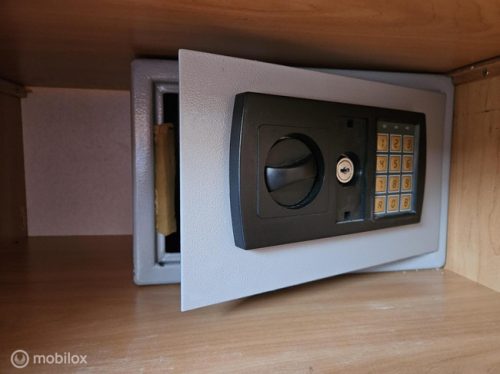 Chausson Flash 08 Teilintegriert ☆131PS, Tempomat, Solar☆ Foto: 23
