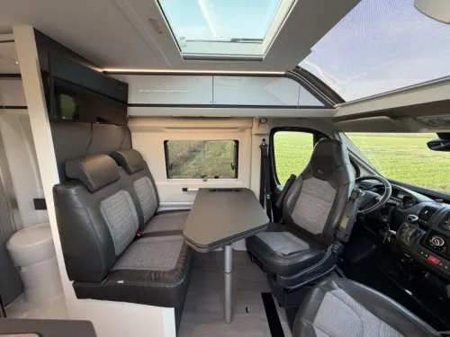Adria Twin Supreme 640 SGX Lithium, inversor, Solar foto: 3
