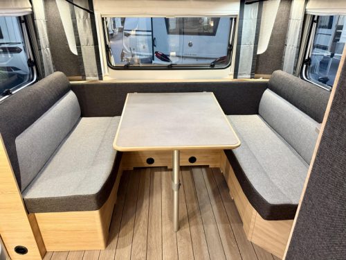 Knaus Sudwind Black Selection 460 EU Summer Air Conditioning Special Offer! photo: 10