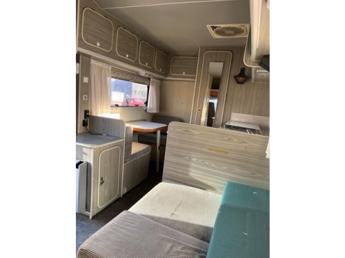 Fiat Ducato 14 2.5 Gran Volume | Goofy | NIEUWE APK | Trekhaak | 7 Persoons | Kachel | Koelkast | Alkoofbed | 2x Treinzit | Fietsenrek foto: 12