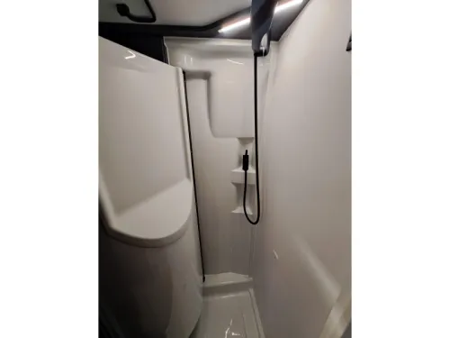 Adria Twin Supreme 640 SLB Foto: 12