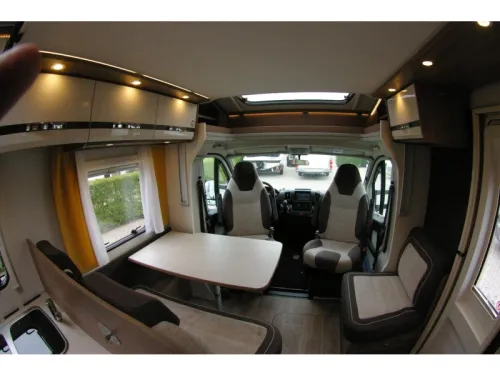 Dethleffs Trend T 7057 EB Einzelbetten, Hubbett. Foto: 6