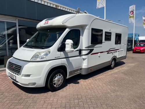 Adria Coral S 670slt Single Beds E&amp;P Level System photo: 7