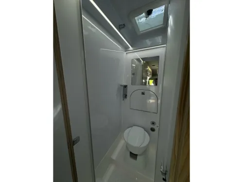 Affinity Five 5-Sitzer Kastenwagen Foto: 11