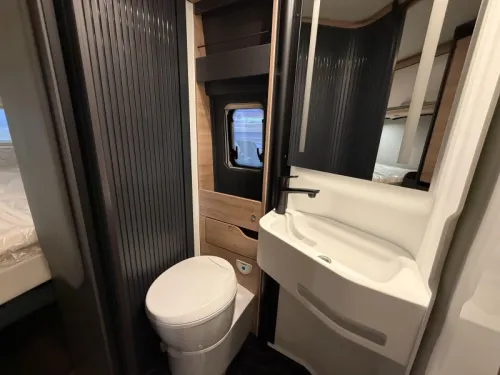 Knaus Boxlife 600 MQ Platinum / Automatik Foto: 11