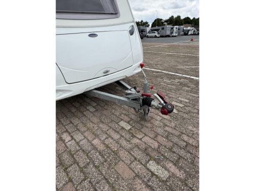 Caravelair Ambiance Style 390 Awning, safe, ALKO AKS photo: 11