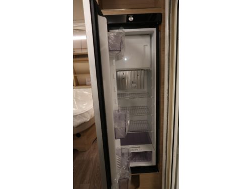 Fendt Bianco Activ 445 SFB BED 210 CM HIGH FRIDGE photo: 6