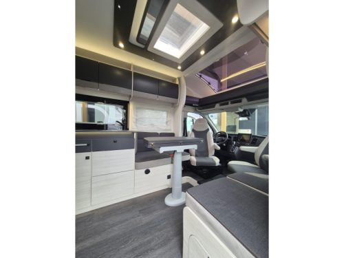 Chausson Titanium Ultimate 777 Arctic WITHOUT POP-TOP ROOF photo: 8