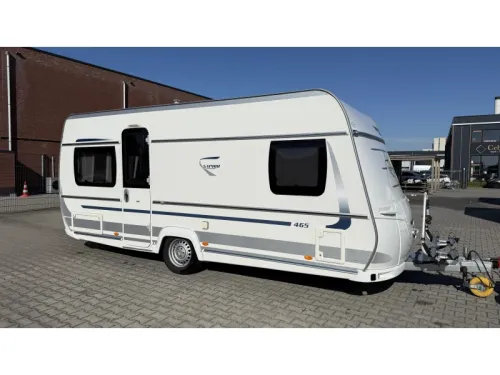 Fendt Saphir 465 SFB French bed dinette toilet