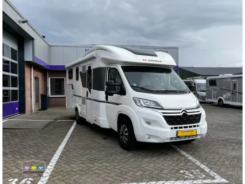 Adria Matrix M 670 SL Length and Lift Bed