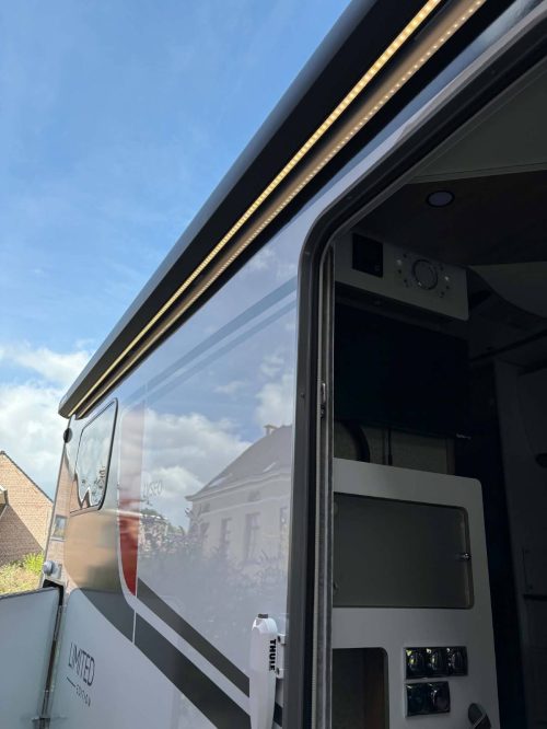 B&uuml;rstner T 690 G foto: 23