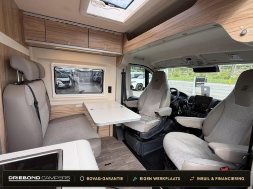 Hymer Yellowstone Cross-Over 180PS 9T-Automatik Einzelbetten Solarpaneele Foto: 1