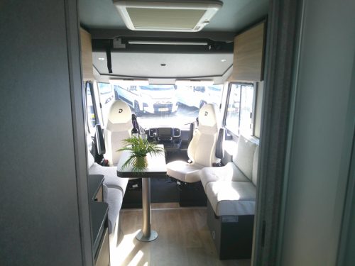 Dethleffs Trend I 7057 DBM Queensbed super completo foto: 6