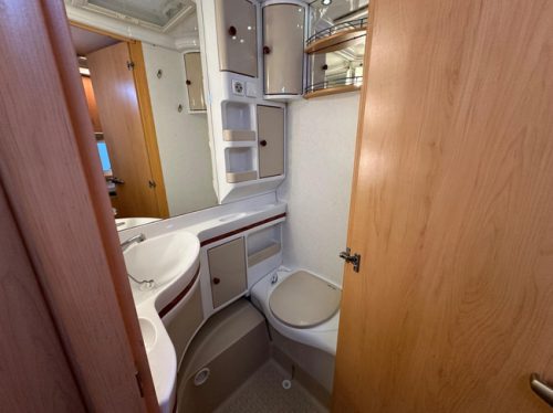 Hobby De Luxe Easy 495 UL photo: 18