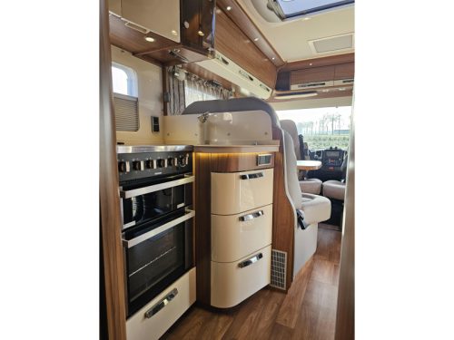 Hymer B678 Premium Line single beds photo: 10