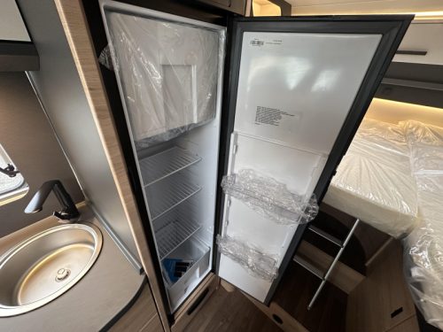 Knaus L!ve I 650 MEG IH44 photo: 16