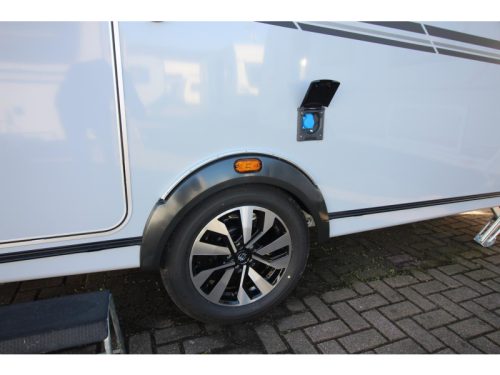 Knaus Sudwind Black Selection 450 FU Model Year 2027 photo: 23