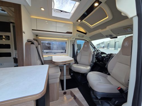 Dreamer D51 Automatic / Transverse bed photo: 20