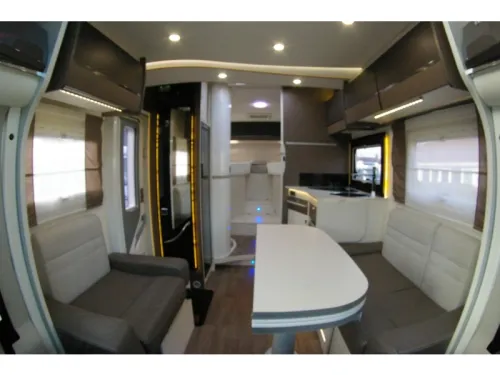 Chausson Welcome 747 GA Single beds, Pop-top roof. photo: 13