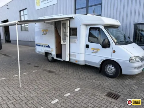 B&uuml;rstner Harmony 590 2.8 - AIRCO + SCHOTEL