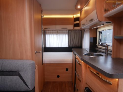 Knaus Sudwind Silver Selection 420 QD Incl. mover and bicycle carrier photo: 5