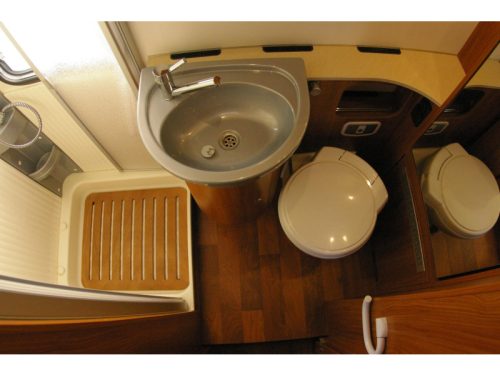 Dethleffs Globedrome 7010 T Automatic, Single beds. photo: 14