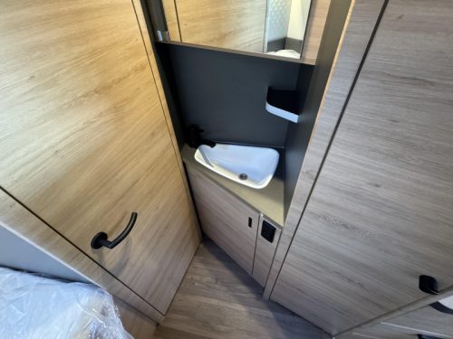 Knaus L!ve Ti 650 MF Foto: 17