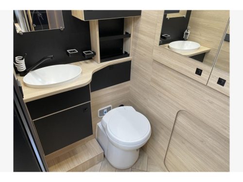 Chausson 640 ultimate luxury space wonder photo: 5