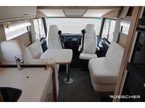 NIESMANN BISCHOFF ARTO 85E 180Pk Aut. | Level system | Roof air conditioning | Solar panels | Tow bar photo: 3