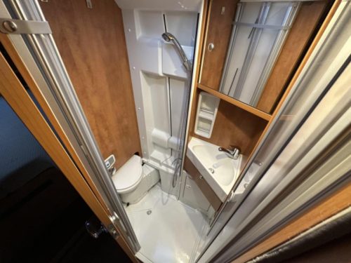Malibu Van 640 LE Single beds + TOW HITCH  photo: 12