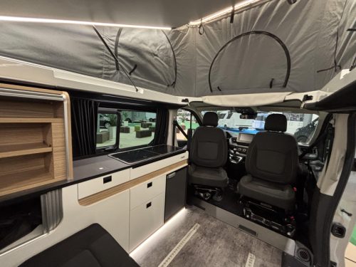 Pilote CV 505 BC 5-Person camper van! photo: 17