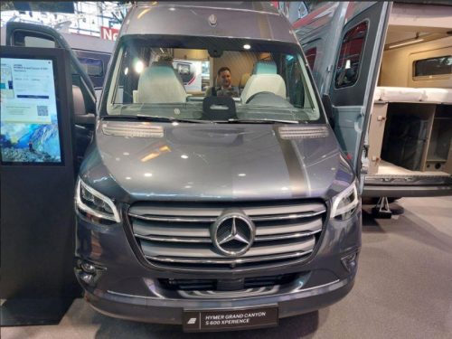 Hymer Grand Canyon S 600 4 PERSONS+SLEEPING ROOF-170HP photo: 12