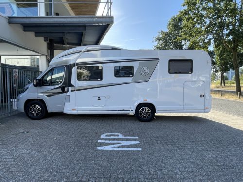 Knaus Sky Wave 60 Years SINGLE BEDS 9-SPEED AUTOMATIC photo: 5