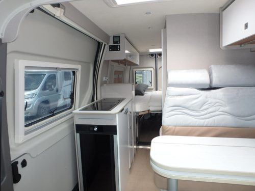 B&uuml;rstner Delfin C 621 FOR RENT &euro; 100.00 PER DAY photo: 9