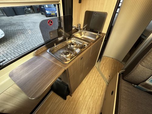 P&ouml;ssl Roadcruiser 640 Enkele-bedden/2017/Euro-6  foto: 11