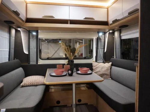 Knaus Sudwind Black Selection 460 EU SINGLE BEDS photo: 5
