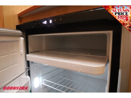 Elnagh Marlin M150 2.8 M. Jet Solar Airco Lucht Dwarsbed Middenkeuken Cruise Camera AHK foto: 20