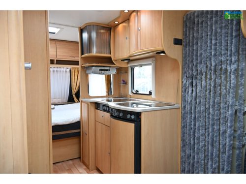 Dethleffs Camper 460DB Foto: 10