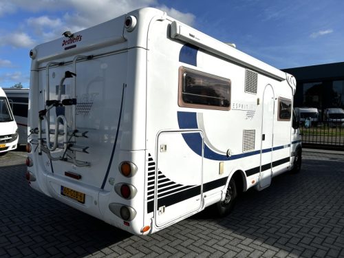 Dethleffs Esprit RT 6614 Einzelbetten/INRUILKOOPJ Foto: 2