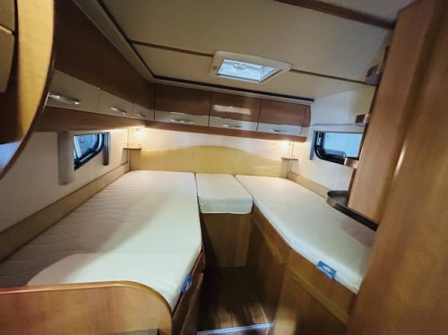 Hobby T 650 ESC Limited Edition Single beds, only 79,000 Km photo: 18