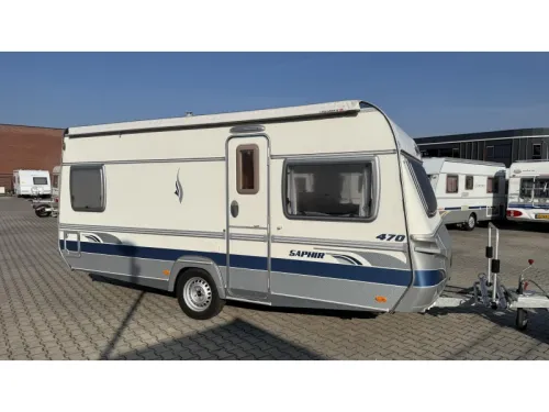 Fendt Saphir 470 TF French bed dinette toilet