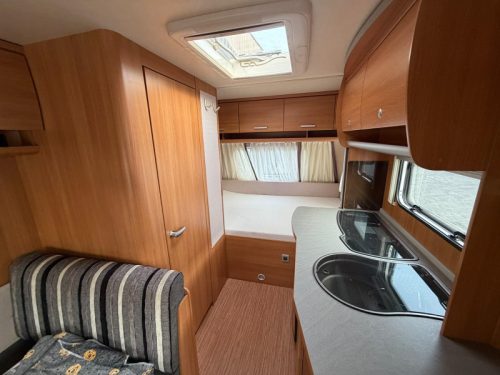 Knaus Sport Special 420 QD Mover/ Awning/ Awning photo: 10