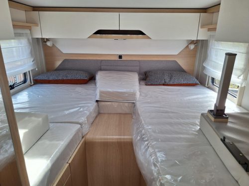 Hymer B-MC I 600 BLACKLINE SPECIAL EDITION photo: 2