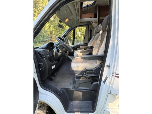 RAPIDO Le Randonneur 690F Fiat 2.3 131PS Euro 5 | Queensbed | Aparte douche/ wc | Garage | Airco | Cruise | Camera | Compact 7m | 66dkm foto: 20