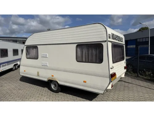 Home-Car Confort 42 2x Sitzgruppe Toilettenraum Foto: 11
