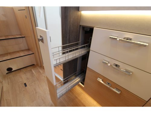 Hymer BML Master Line 780 Camas individuales + Techo elevable foto: 31