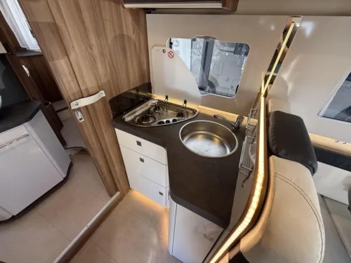 CI Magis 66 XT Queensbed 56000 km 2020  photo: 15