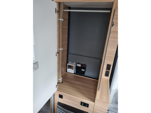 Dethleffs Summer Edition 470 FR - Aire acondicionado en techo - foto: 8